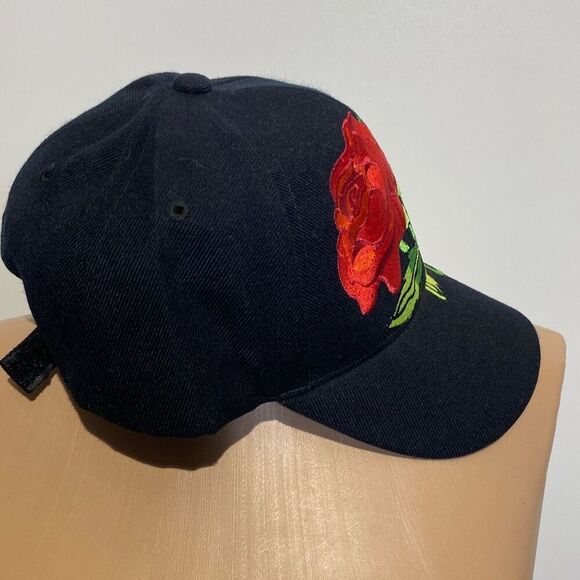 Santo Cap Women's Black Long Stem Red Rose Embroidered Baseball Cap Hat One Size - Picture 2 of 8
